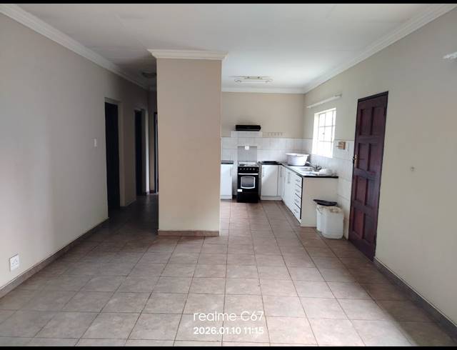 2 bed property to rent in HIGHBURY